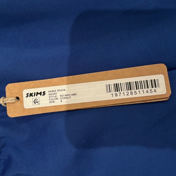 SKIMS Track Shorts Dolphin Track Shorts Cobalt S NWT NEW - Picture 6 of 7